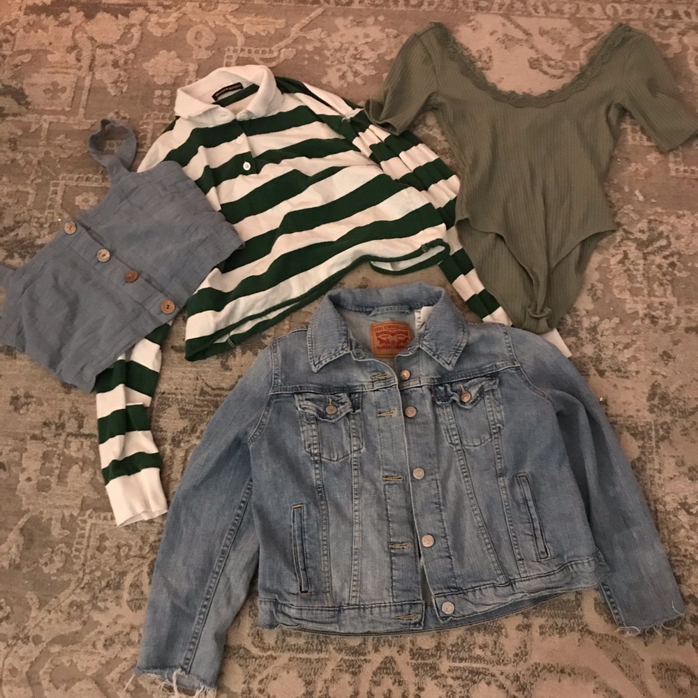 Brandy clothing bundle for sale! 💚💙